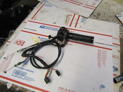 11-24 INTERRUPTORES INTERRUPTOR ARRANQUE APAGADO CLIP DERECHO SUZUKI GSXR 600 750 Foto 1 de 4