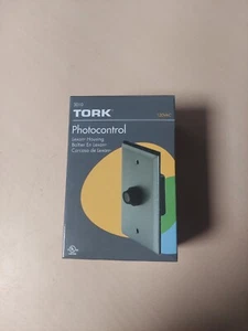 Tork 3010 Photocntrl,Flush Or Junction Box,120Vac - Picture 1 of 3