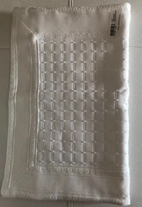 Malabar Grove Ltd. #4774 - White Boudior Quilted Sham with Border - Portugal - Picture 1 of 6