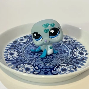 Littlest Pet Shop LPS Authentic Hasbro Figure #2284 Blue Glitter Seal Sparkle - Picture 1 of 9