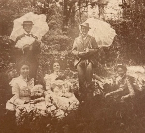 Cabinet Card Antique Photo Unusual Outdoor Women & Men w Feminine Parasols & Fan - Picture 1 of 8