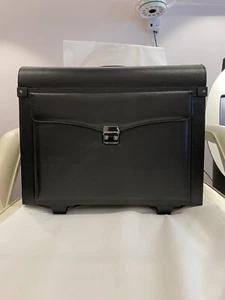 Large wheeled Pilot/Business Bag - Picture 1 of 6