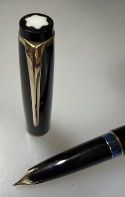 Pluma Estilográfica Montblanc #22 Vintage Azul-Negro Oro 14k Nuevo en Caja Estuche de Viaje Años 60 Foto 1 de 4