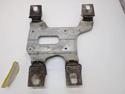 Placa de montaje de motor Ski-Doo 512058916 Formula Z 500 L/C 1999 usada OEM Foto 1 de 4