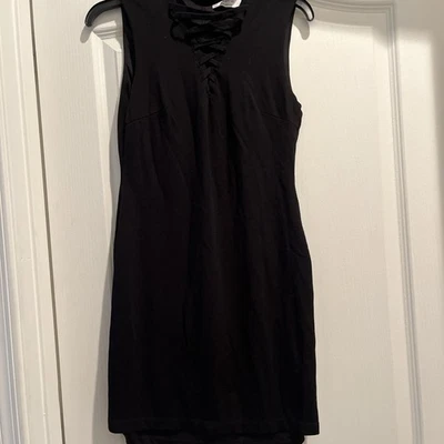 Vestido Bailey 44 Talla Mediana Negro Sin Mangas Forrado Foto 1 de 4