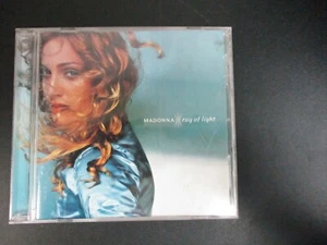 Madonna-Ray Of Light Compact Disc-1998 Warner Brothers - Picture 1 of 5