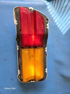 76 MAZDA RX4 LUZ TRASERA IZQUIERDA SEDÁN 1478 Foto 1 de 4