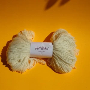Knit Picks yarnStroll Sport Bare 100g/274yd Merino Wool Y4 - Picture 1 of 4
