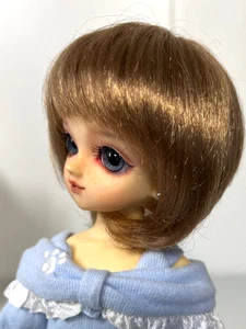1/6 BJD YoSD hellbraune Pony Perücke Gr. 6-7 - Bild 1 von 3