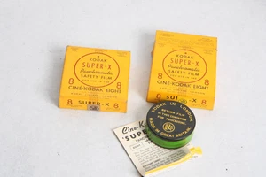 DUE rari rotoli Kodak SUPER-X pellicola pancromatica 8mm SCADUTA 1953, cine otto bianco e nero - Foto 1 di 4