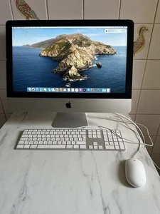 PC iMac 21,5 pouces (2017) - i5 / 8Go / macOS Catalina + clavier & souris - Afbeelding 1 van 6