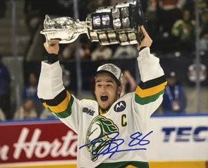 Denver BARKEY Signed 8x10 Photo! LONDON KNIGHTS! Memorial Cup Champ! W/COA - Picture 1 of 2