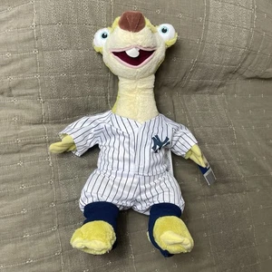 RARO NUEVO CON ETIQUETAS Build A Bear Sid Sloth Ice Age Pixar Yankees Conjunto 2012 NUEVO - Imagen 1 de 9
