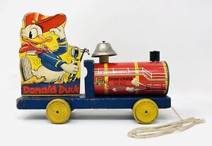 Fisher Price Vintage Donald Duck Pull Toy Choo Choo Train 450 Rare 9.5” Version