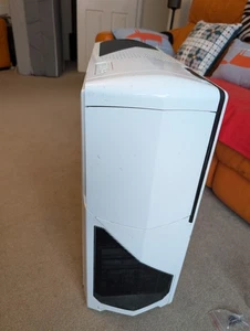 NZXT Phantom 630 ATX Tower Gaming Case with Optical Drive and accessories  - Picture 1 of 24