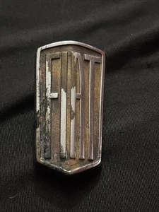 1949 1950 1951 1952 1953 1954 1955 Fiat 500 Topolino Hood Emblem - Picture 1 of 2