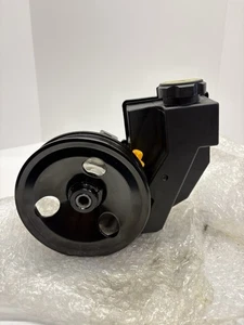 Bomba de dirección asistida con depósito de polea Jeep Grand Cherokee V6 99-04, V8 99-2000 - Imagen 1 de 5