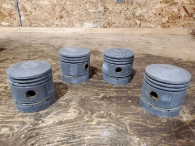 Pistón de aluminio Ford Modelo A 1928-31 Foto 1 de 4