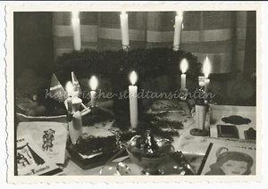 Weihnachten Adventskranz Parfüm Bücher Service - Altes Foto 1950er - Picture 1 of 2