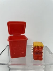 The Trash Pack Trashies Series 4 #536 GRIM RIBS Red  - Picture 1 of 10