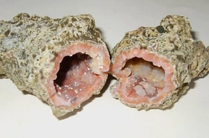 - Minerali Grezzi Cristalloterapia - CALCEDONIO ROSA geode intero (52) marocco - Picture 1 of 3