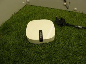 SONOS Boost White Wireless Signal Performance Booster Expander + COMPATIBLE PSU - Picture 1 of 3