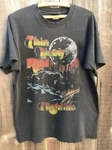 2018 dünnes Lizzy Nachtleben Chacoal Grafik T-Shirt Geschenk Shirt AN49654 - Bild 1 von 2