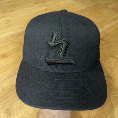 VTG 90s New Era 59FIFTY USA Boston Red Sox Kanji Asian Japan Black Fit 6 7/8 Hat - Image 1 of 4