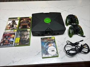 Original Xbox Konsole Bundle Halo Grün Controller & Kabel (getestet) 5 Spiele - Bild 1 von 8