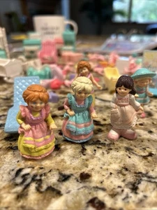 Vintage 1988 Fisher Price Precious Places Magnetic Lot Figuren Zubehör 142 P - Bild 1 von 17