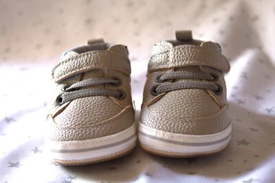 Cute Infant Fashion Boy Girl Toddler Soft Sole Baby Shoes Size 0-18 months - Image 1 of 4