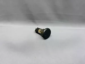 VAUXHALL CORSA E 15-19 CIGARETTE LIGHTER 12V SOCKET GENUINE - Picture 1 of 1