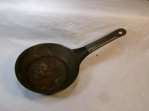 Antique Banner #00 Rusty Steel Metal Cold Handle Cowboy Frying Pan - Picture 1 of 10
