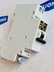 INTERRUPTOR DE CIRCUITO MINIATURA AEG ELFA E81S UC C4A 240 415V - Imagen 1 de 6