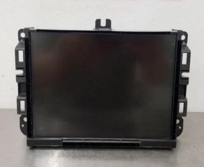 Jeep Grand Cherokee 2017 8,4" radio pantalla receptor navegación UConnect SAT OEM Foto 1 de 4