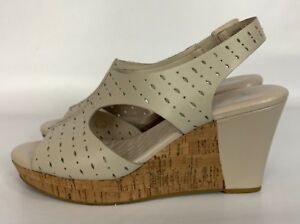 Easy Spirit Sheanne Beige Wedge Heel Ankle Strap Sandals Shoes Size 10 M 