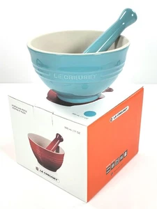 Le Creuset Stoneware Mortar & Pestle 500ml / 17oz NIB ~ TURQUOISE - Picture 1 of 7