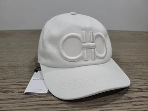 Salvatore Ferragamo Damen weiß Gancini Baseball Cap neu mit Etikett - Bild 1 von 5