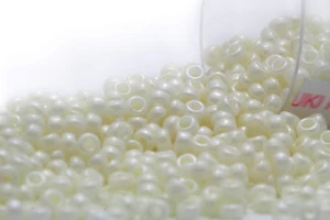 Cuentas de semillas de Ceilán perla crema Miyuki Rocailles 8/0 RR-421 - Imagen 1 de 1