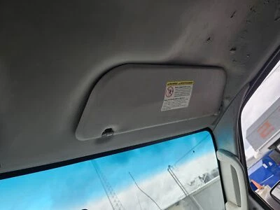 Parasol derecho usado se adapta a: camioneta Ford Ford e250 2011 sin iluminación R. con pase ai Foto 1 de 4