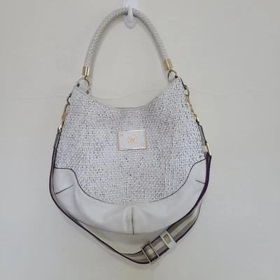 Bolso de hombro tejido de cuero blanco Anya Hindmarch Neeson Foto 1 de 4