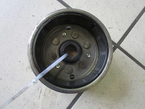 E2 Kawasaki ZXR 400 Zx 400 L Alternator Rotor Starter Clutch 24900km - Picture 1 of 4