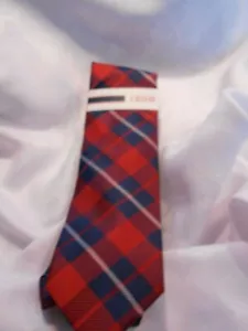 CORBATA IZOD - ROJO MARINO A CUADROS 100% POLIÉSTER PARA HOMBRE - Imagen 1 de 2