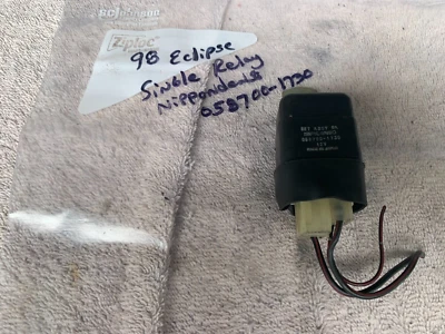 Реле стартера Nippondenso 058700-1730 98 Eclipse - Изображение 1 из 4