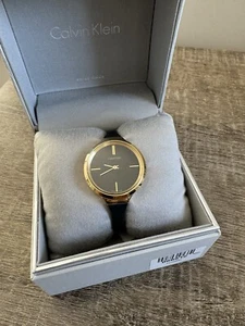 Neu Calvin Klein Lively Freizeituhr für Damen K4U235B1 - Bild 1 von 8