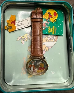 Disney Winnie the Pooh Watch & Pin Lunch Box Series Very Limited - Picture 1 of 5
