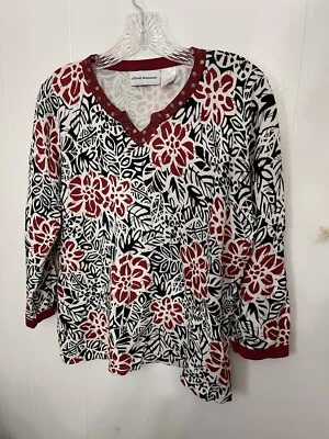 Свитер Alfred Dunner L красный и черный с заклепками цветочный рукав 3/4  - Изображение 1 из 4