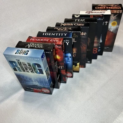 Lot of 10 Horror/Thriller VHS The Ring Devils Advocate Resident Evil Rose Red… Foto 1 de 4