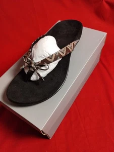 Vionic Rest Bella II CHV Thong Sandals - Size 10 - Thong Sandals With Support - Picture 1 of 7