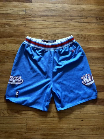 VINTAGE REEBOK SACRAMENTO KINGS THROWBACK BASKETBALL SHORTS MENS LARGE Cover